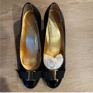 Nine West black heels